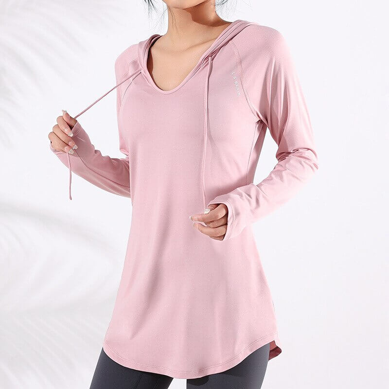 Women's pink sports loose hooded sweatshirt, perfect for yoga and fitness, featuring lightweight and quick-dry technology.